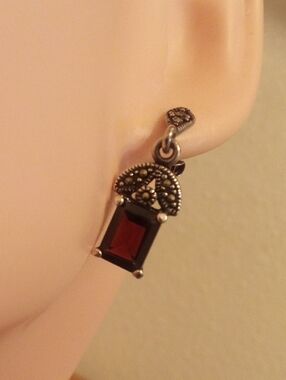Sterling Silver Garnet Drop Earrings - Vintage-Inspired